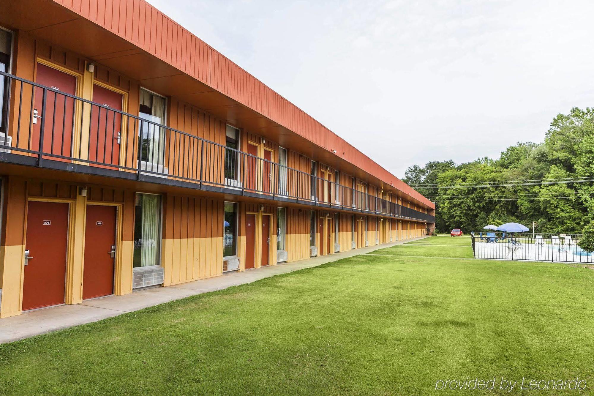 Americas Best Value Inn Hamilton Екстер'єр фото